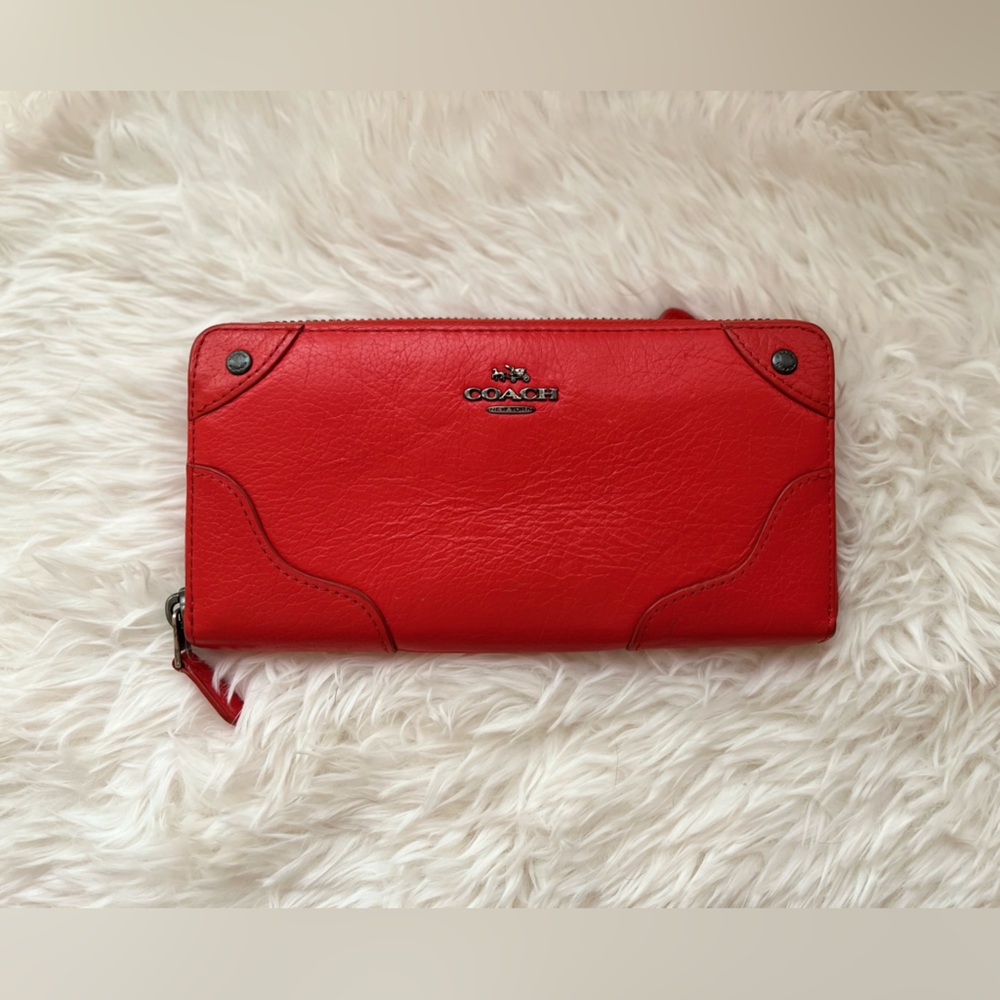 Coach wallet